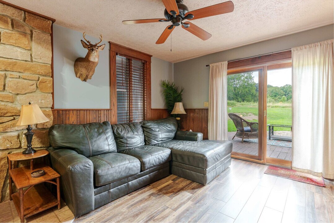 64046 Bethel Rd in Mcarthur, OH - Building Photo