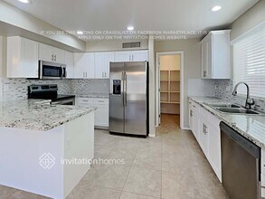 11809 N 148th Ave in Surprise, AZ - Foto de edificio - Building Photo