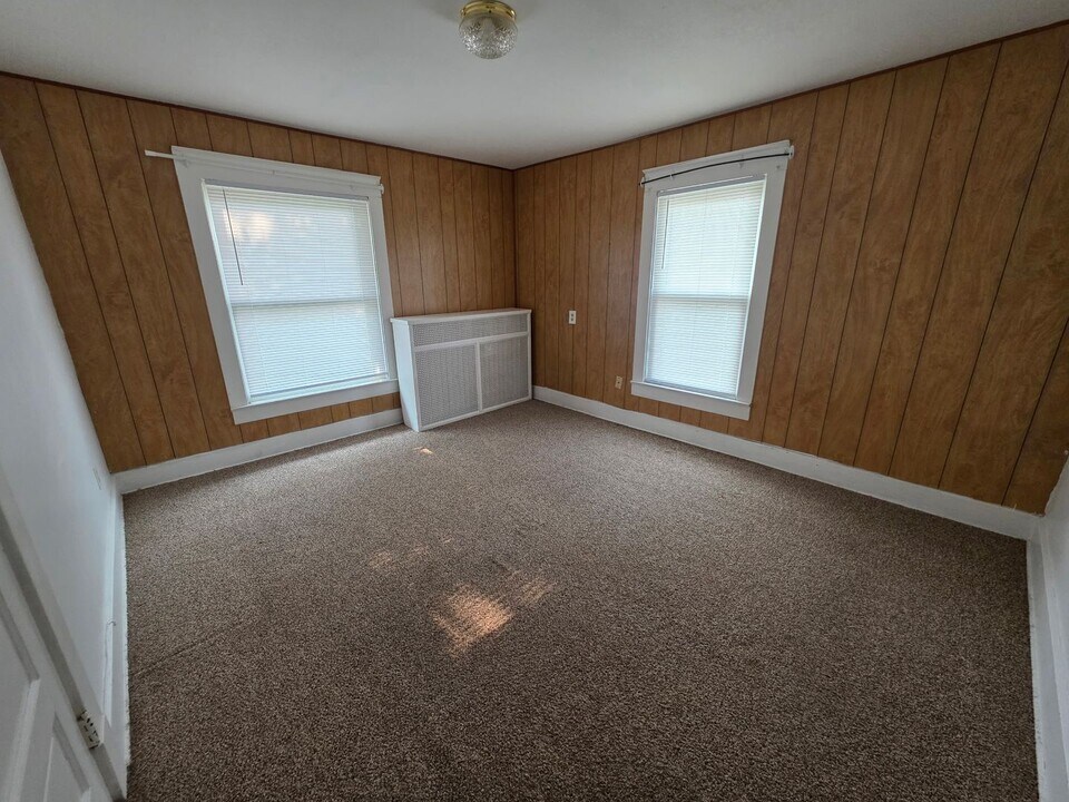 1110 N 7th St in Springfield, IL - Building Photo