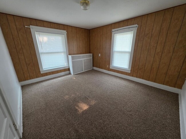 property at 1110 N 7th St
