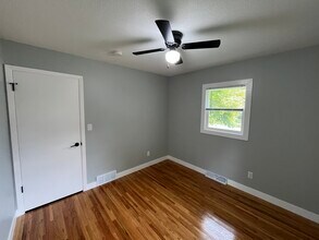 2430 24th St NW in Rochester, MN - Building Photo - Building Photo