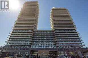 15 Skyridge Dr in Brampton, ON - Building Photo