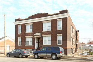 2142 Livernois Ave Apartamentos