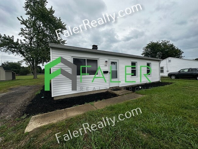 property at 498 Ridgebury Dr