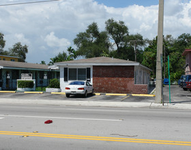 14260-14270 NE 6th Ave in Miami, FL - Building Photo - Building Photo