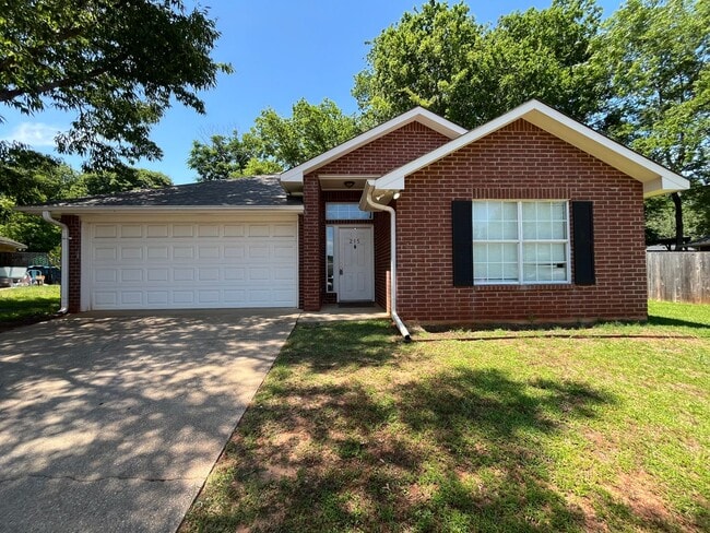 property at 215 Willowbrook Ln