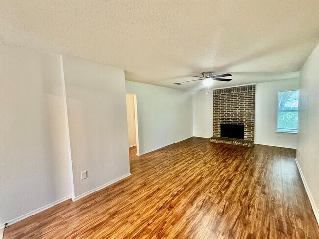 5105 Purple Sage Dr in Austin, TX - Building Photo - Building Photo