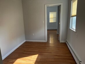 38 Bleecker St in Jersey City, NJ - Building Photo - Building Photo
