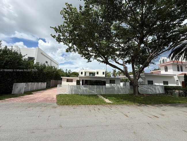 property at 245 189th Terrace