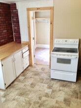 813 Niagara St, Unit C in Eau Claire, WI - Foto de edificio - Building Photo