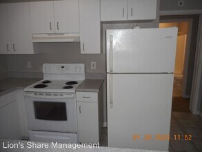 1304 Pinellas St-Unit -1 & 2 in Tallahassee, FL - Building Photo - Building Photo