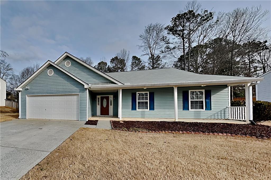 139 Autumn Creek Dr in Dallas, GA - Building Photo