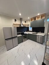 1730 Susquehanna St in Harrisburg, PA - Building Photo - Building Photo