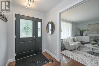 47 Scotchpine Crescent in London, ON - Building Photo - Building Photo