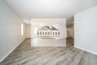 1345 D F Fuller Dr in Griffin, GA - Building Photo - Building Photo
