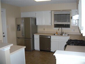 12904 Odie Ln in Austin, TX - Building Photo - Building Photo