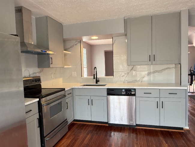 102 Smoothleaf Ln in Gaithersburg, MD - Building Photo - Building Photo