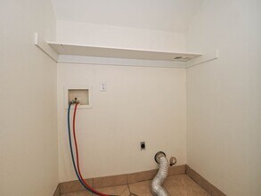 1683 W Garden Dr in Pleasant Grove, UT - Building Photo - Building Photo