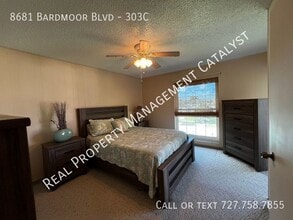 8681 Bardmoor Blvd in Seminole, FL - Building Photo - Building Photo