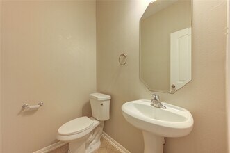 8115 Heartbrook Field Ln in Cypress, TX - Building Photo - Building Photo