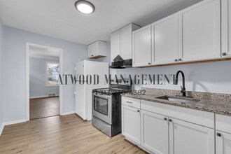 This beautifully updated 3-bedroom, 1-bath single-family home is ready for move-in! in Detroit, MI - Building Photo - Building Photo