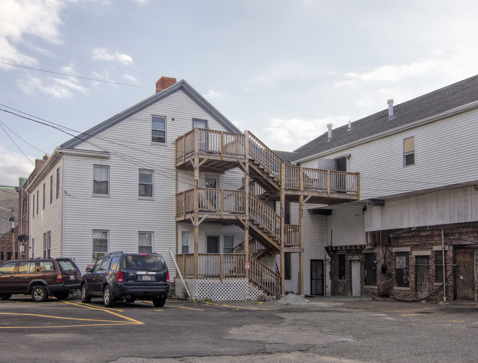 12 Bickford Rd in Malden, MA - Foto de edificio
