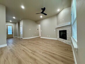 12 Clifford Ln in Bella Vista, AR - Building Photo - Building Photo