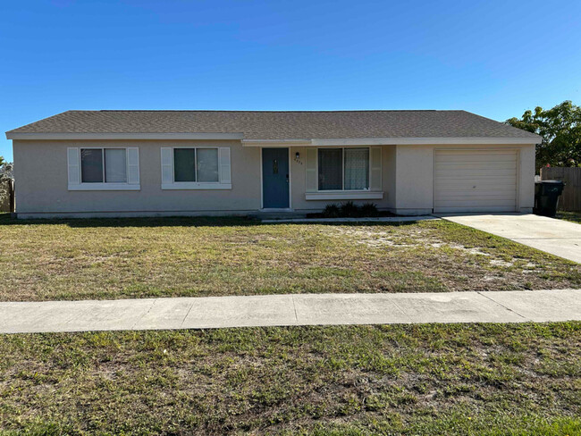 property at 4523 Aladdin Ave
