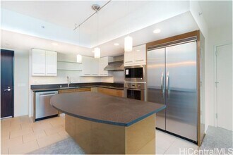 1200 Queen Emma St in Honolulu, HI - Building Photo - Building Photo