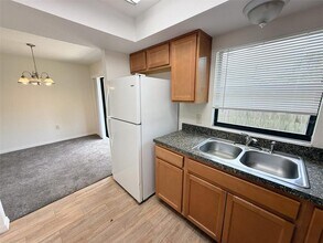 1362 Boylan Ave in Clearwater, FL - Building Photo - Building Photo