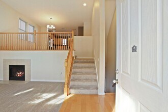 2057 Lewis St in Hercules, CA - Building Photo - Building Photo