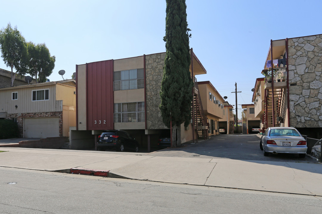 332 Milford St in Glendale, CA - Building Photo