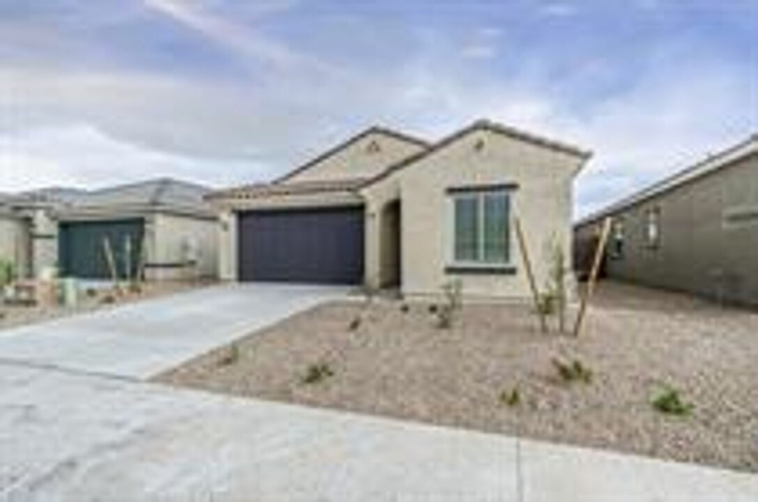 18356 N Acacia Ave in Maricopa, AZ - Building Photo