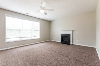 123 Silver Arrow Cir in Austell, GA - Building Photo - Building Photo