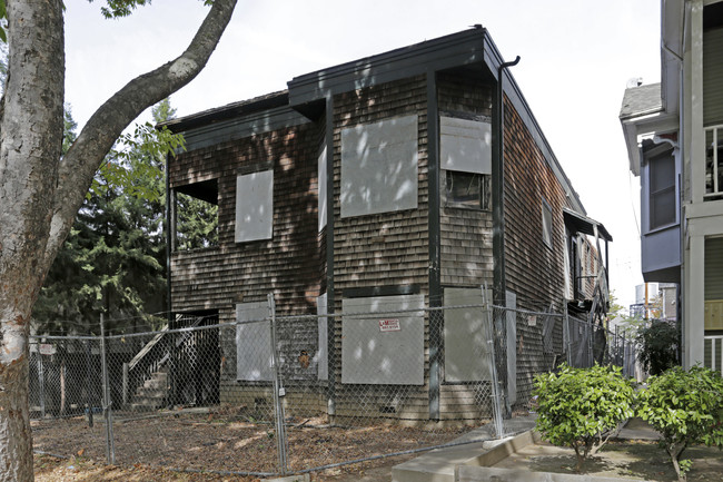 1817 T St in Sacramento, CA - Foto de edificio - Building Photo