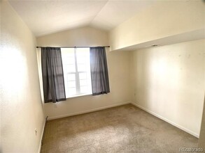 5765 N Genoa Way in Aurora, CO - Building Photo - Building Photo