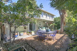 220 Donohoe St in East Palo Alto, CA - Building Photo - Other