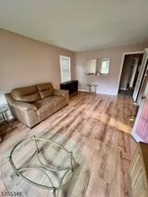 111 Martin Ave in Clifton, NJ - Building Photo - Building Photo