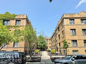 710 W Roscoe St, Unit 1N in Chicago, IL - Building Photo