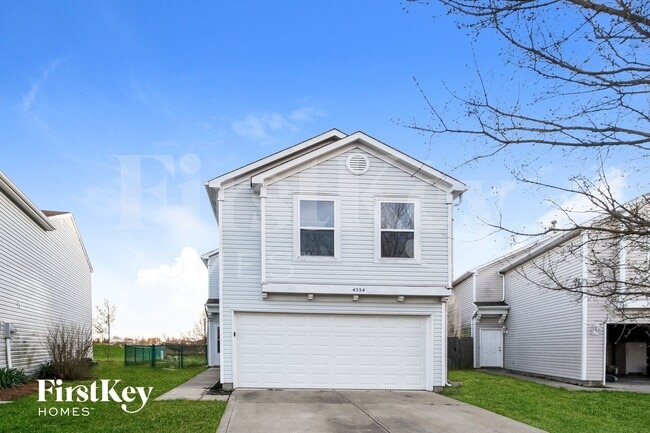 property at 4554 Redcliff S Ln