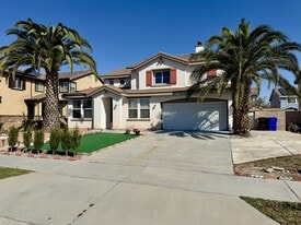 7575 Lime Ave in Fontana, CA - Building Photo