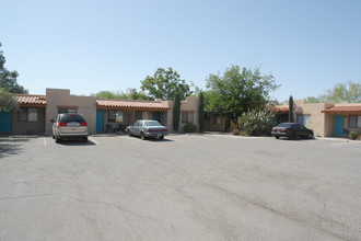 341-349 E Calle Arizona in Tucson, AZ - Building Photo - Building Photo