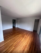 247 Kinderkamack Rd in Hackensack, NJ - Building Photo - Building Photo