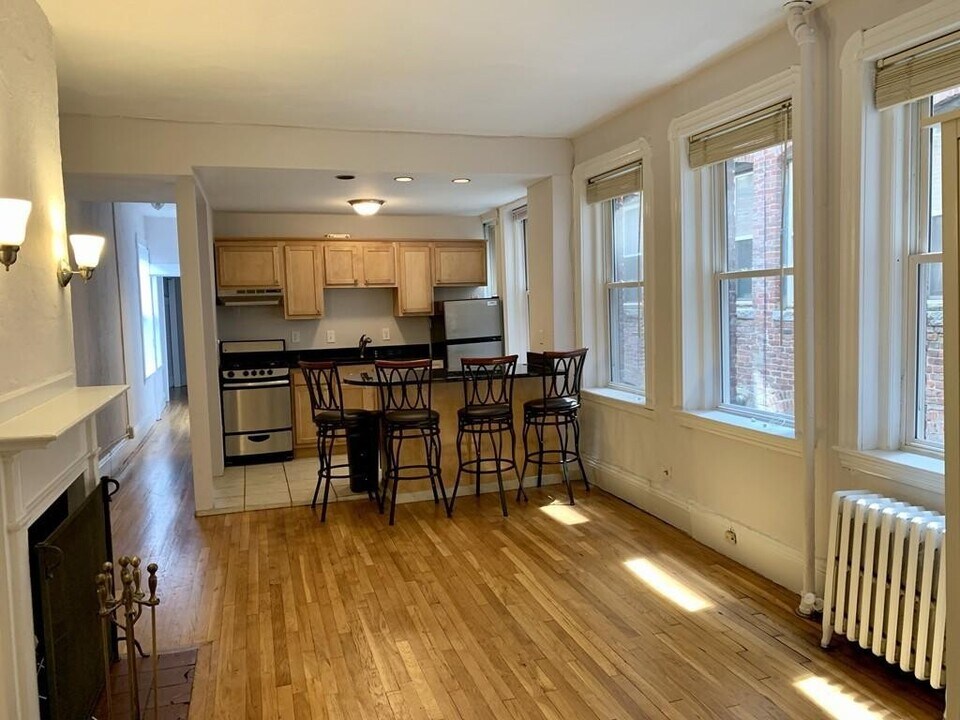 45 Garden St, Unit 4 in Boston, MA - Building Photo