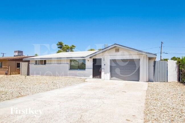 2238 E Paradise Ln in Phoenix, AZ - Building Photo - Building Photo