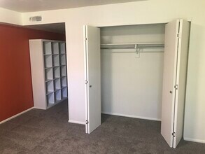 4633 S Quail Vista Ln, Unit Unit A in Millcreek, UT - Building Photo - Building Photo