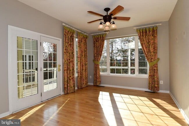 43265 Morven Square in Ashburn, VA - Building Photo - Building Photo