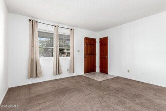 1341 W Shannon St in Chandler, AZ - Building Photo - Building Photo