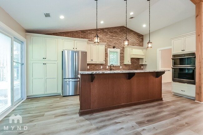 1902 Grant Ln in Woodstock, GA - Building Photo - Building Photo