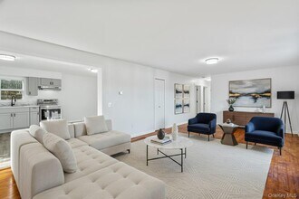 198 Woodland Ave in Yonkers, NY - Building Photo - Building Photo